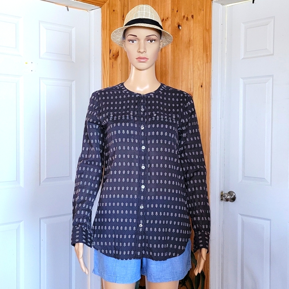 Ann Tailor Loft Long Sleeve Button Down